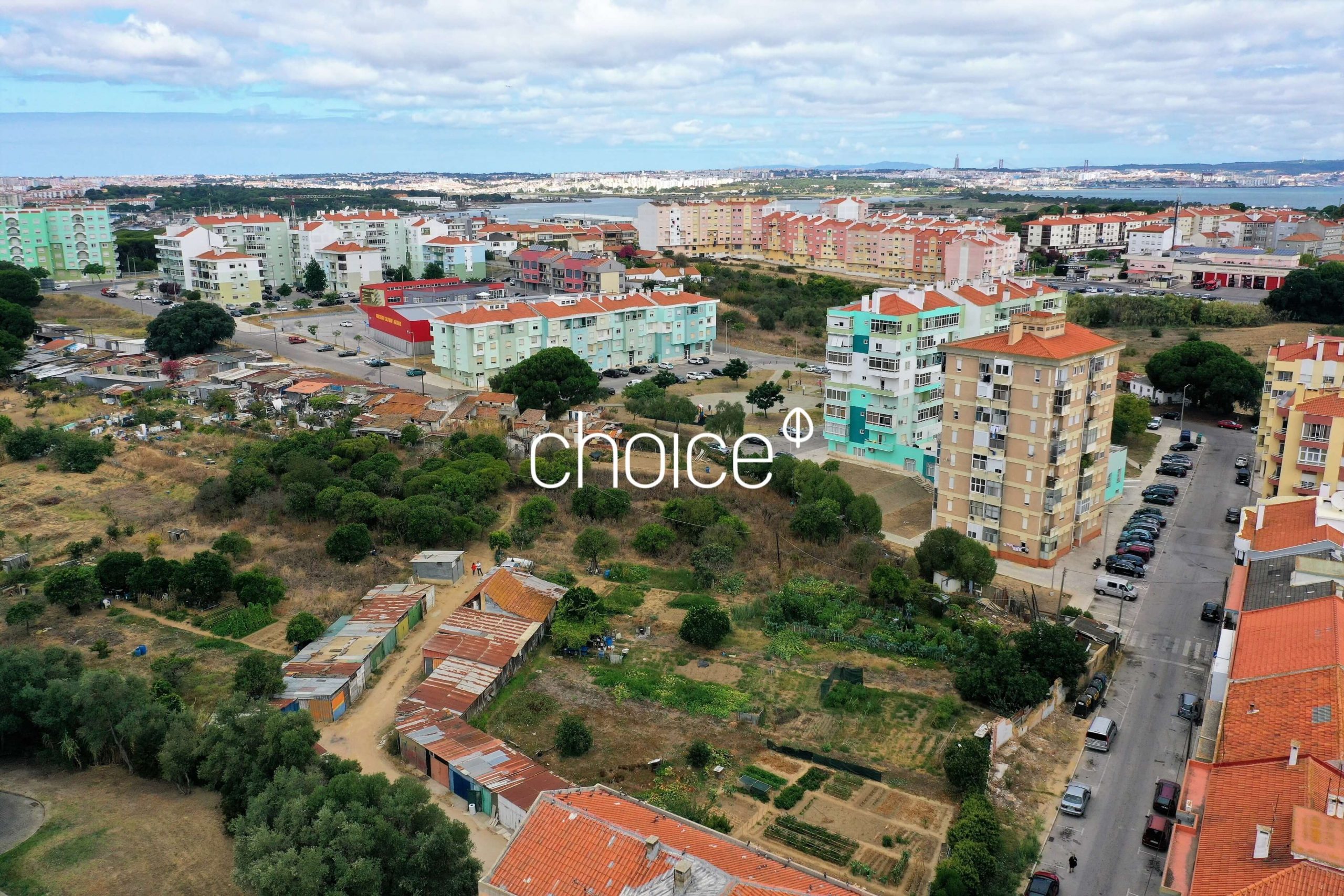 Land for sale in Seixal, Portugal — €1,200,000