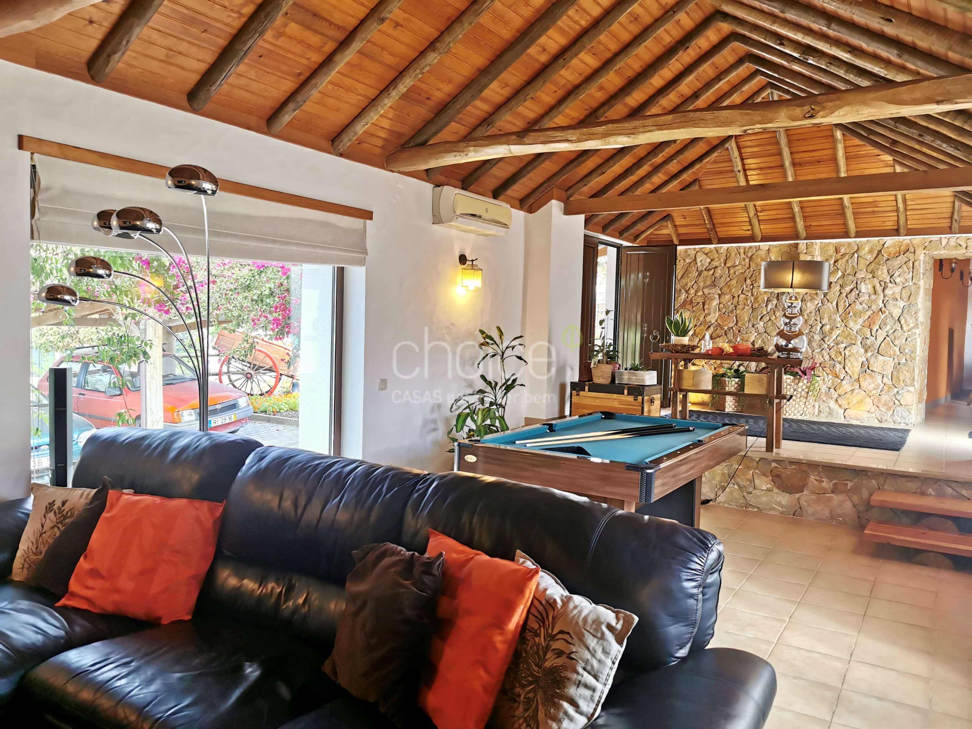 Fantastic 6-bedroom farmhouse in Aveiras de Cima