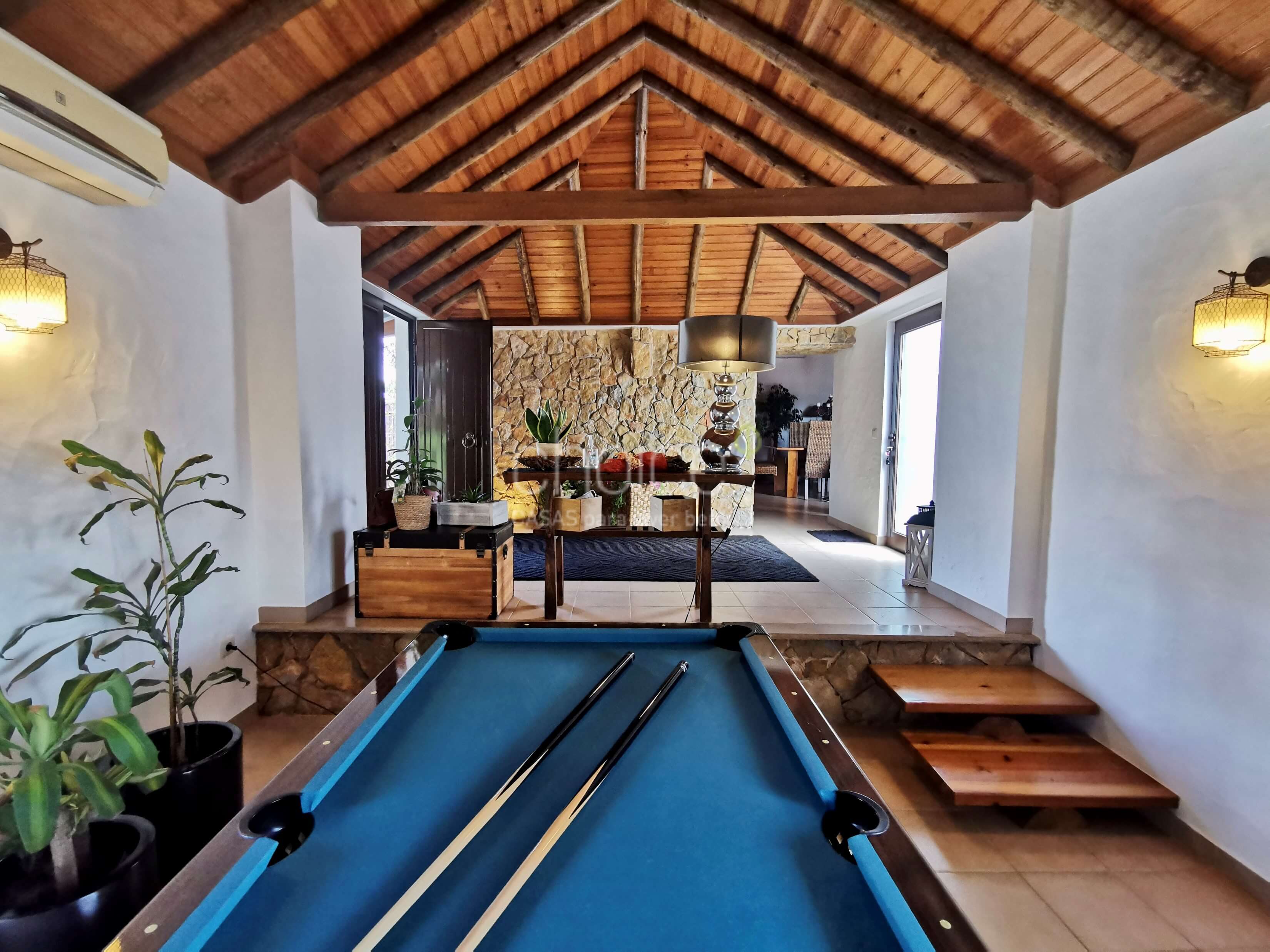 Fantastic 6-bedroom farmhouse in Aveiras de Cima