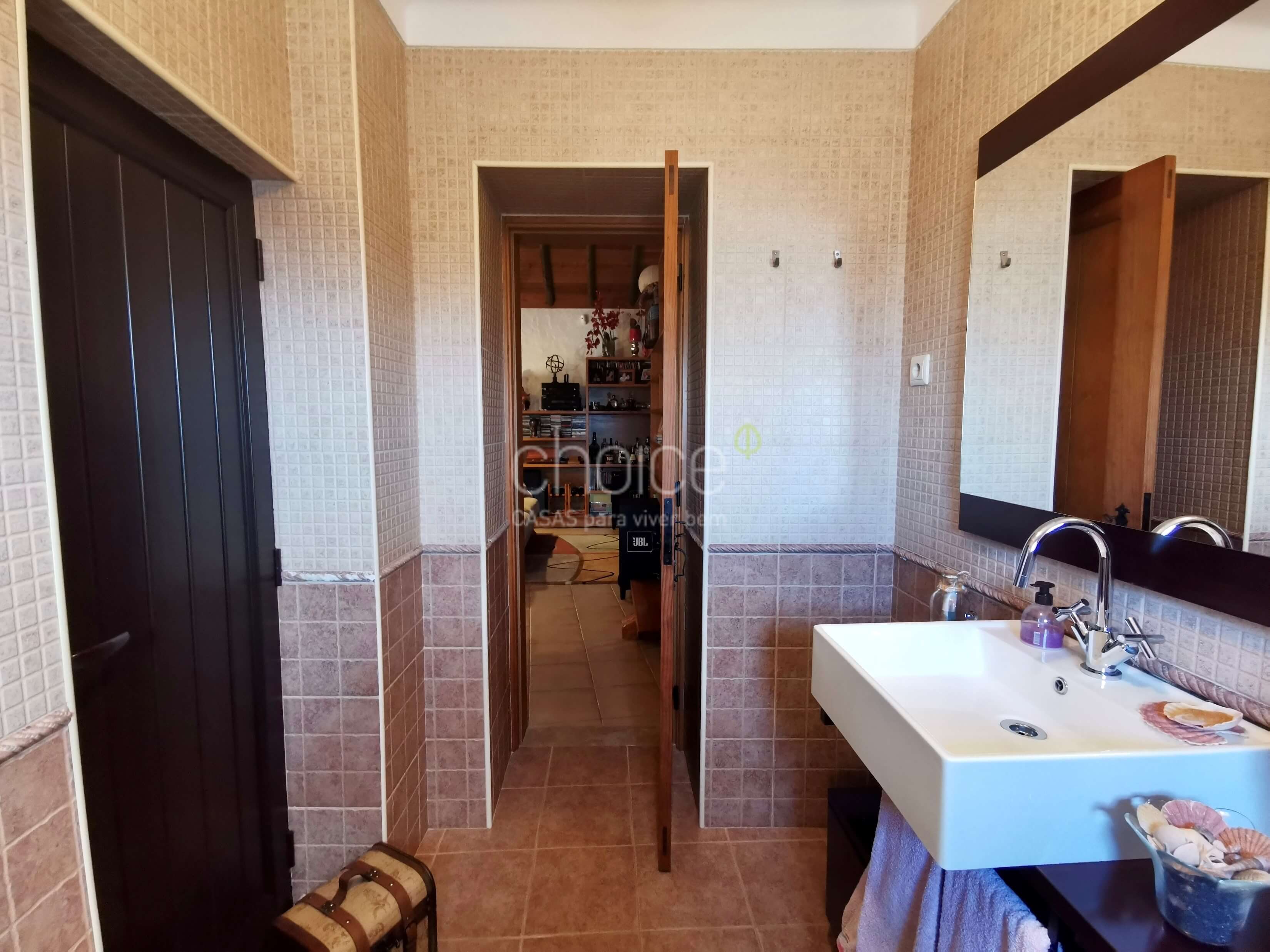 Fantastic 6-bedroom farmhouse in Aveiras de Cima