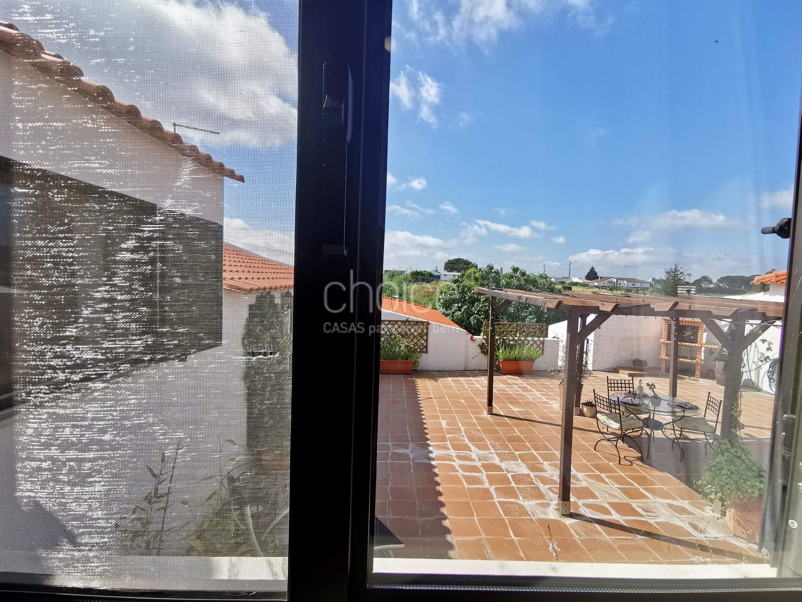 Fantastic 6-bedroom farmhouse in Aveiras de Cima