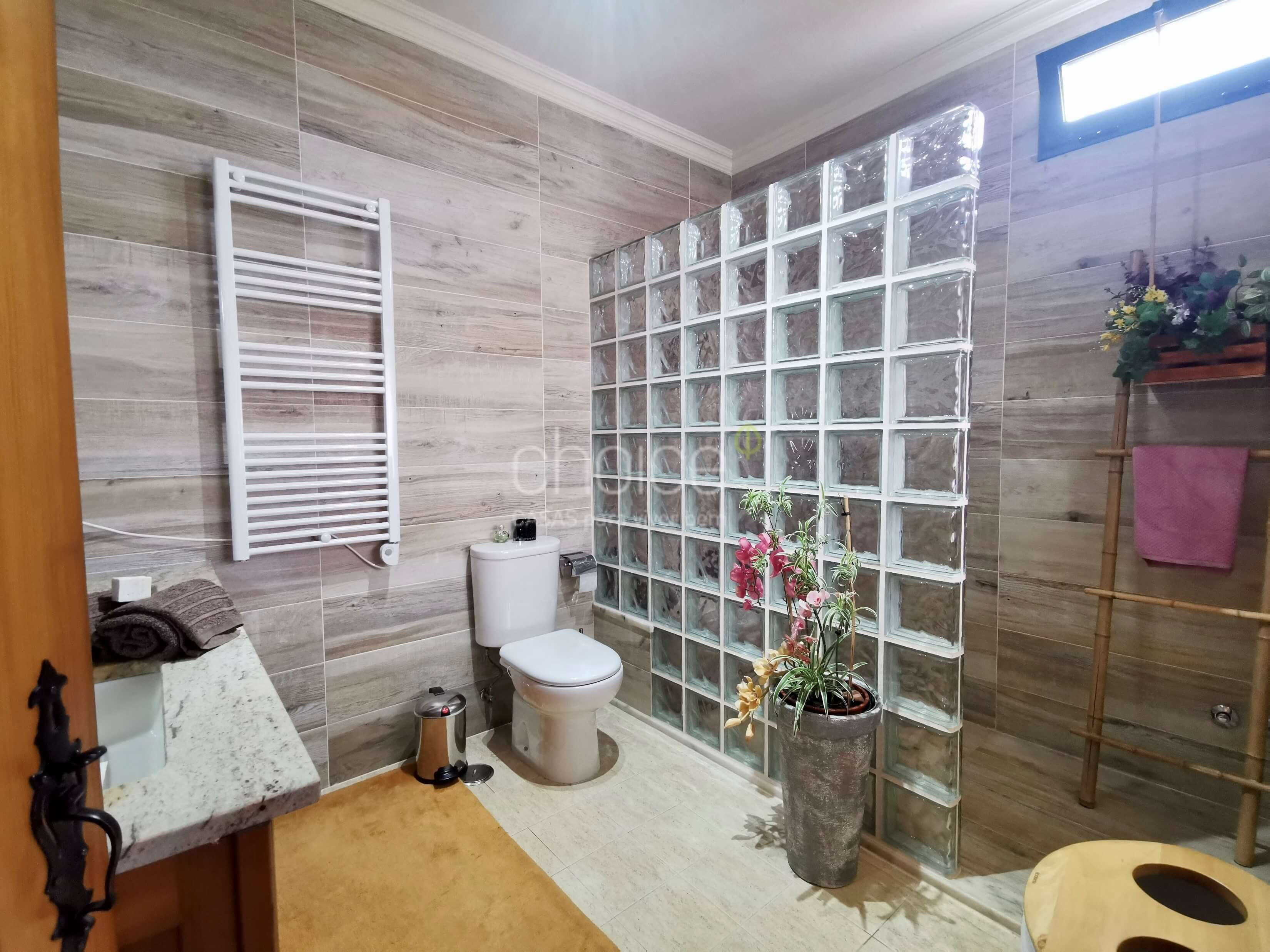 Fantastic 6-bedroom farmhouse in Aveiras de Cima