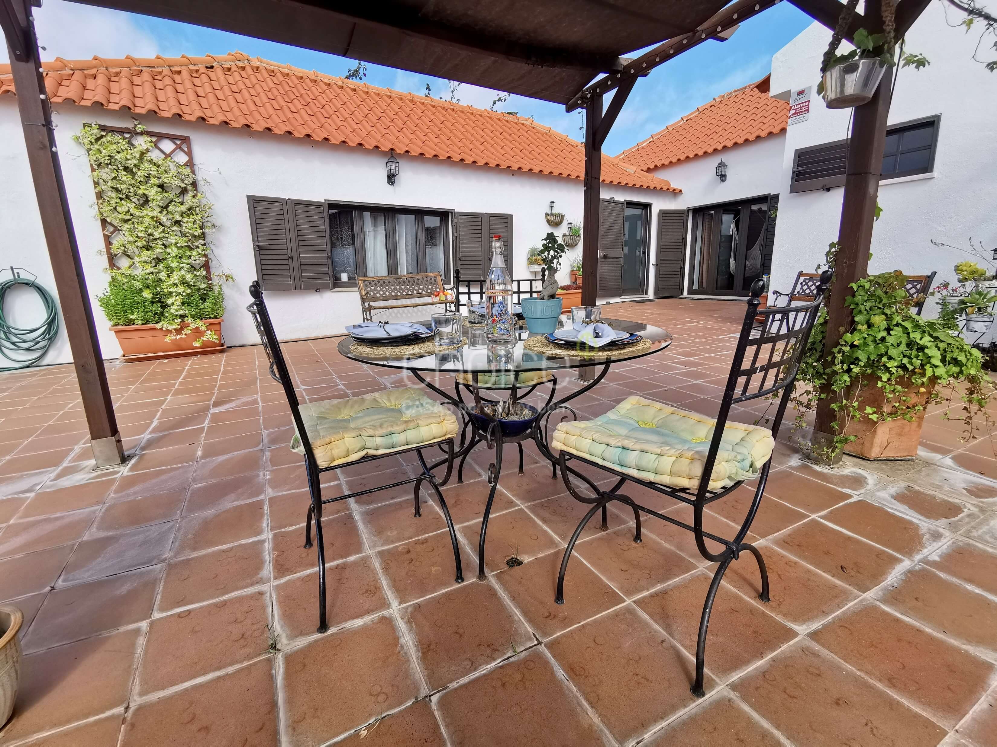 Fantastic 6-bedroom farmhouse in Aveiras de Cima