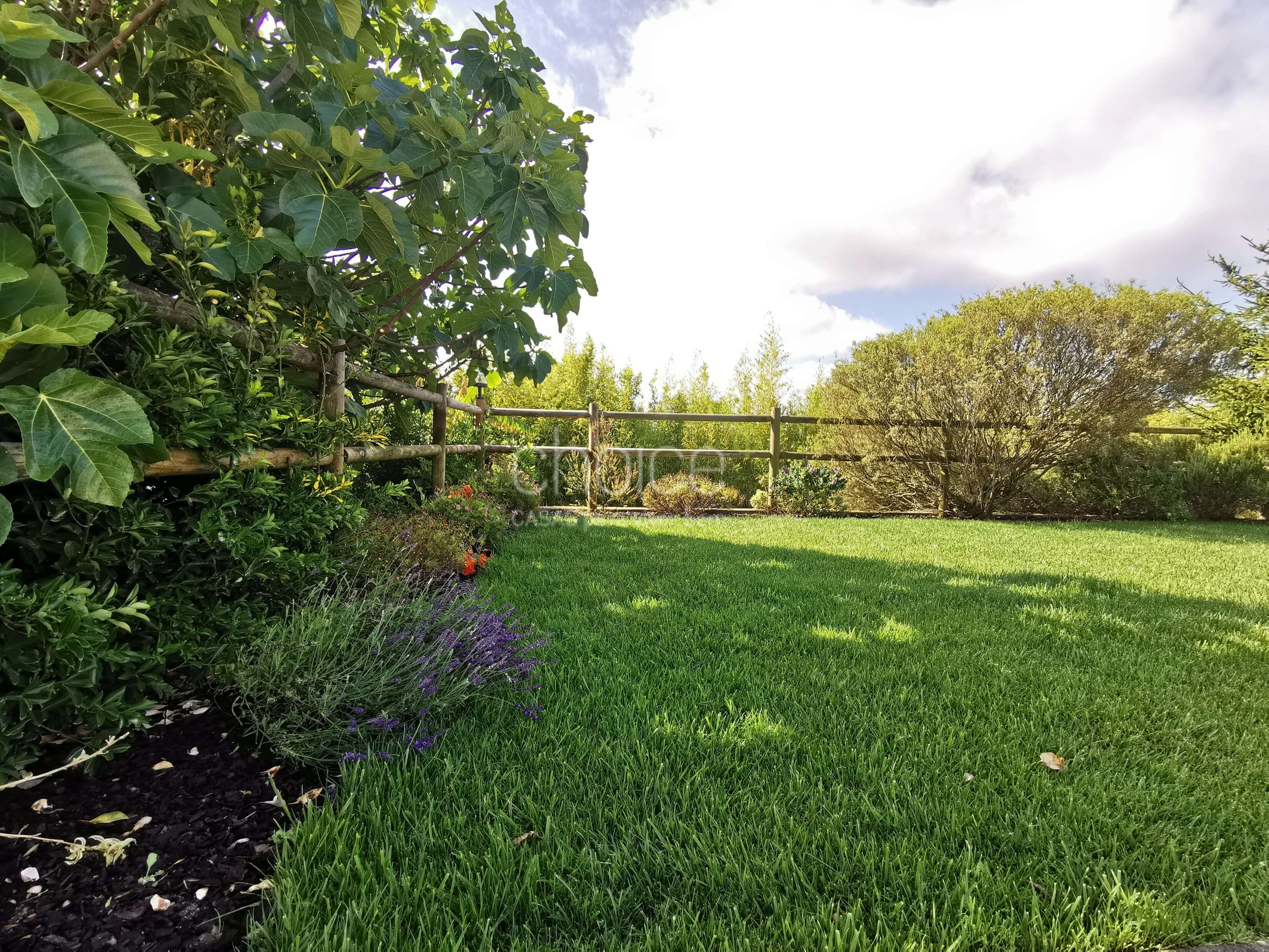 Fantastic 6-bedroom farmhouse in Aveiras de Cima