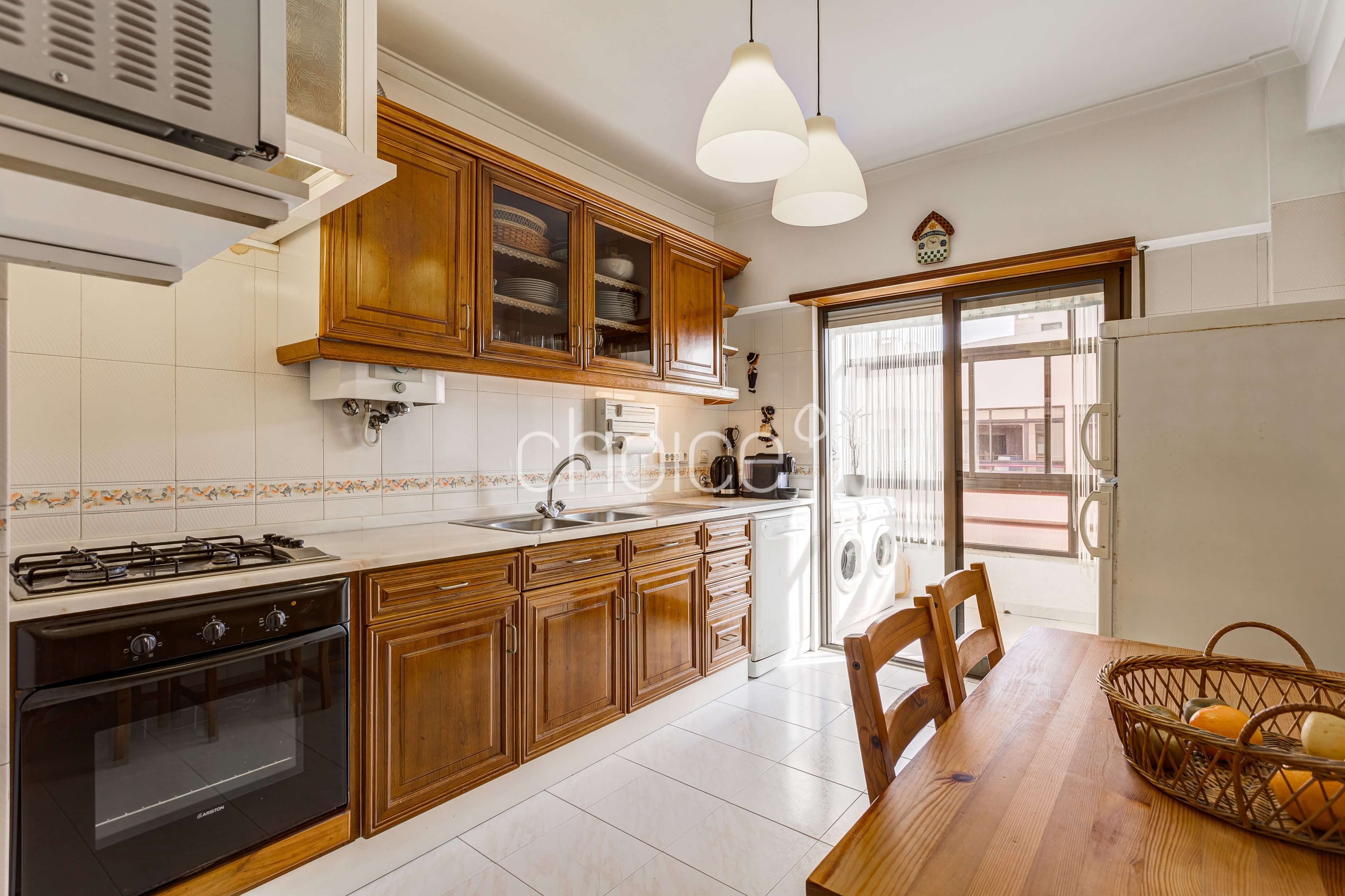 3 bedroom flat I Bairro do Rosário I sea view I balconies I lift