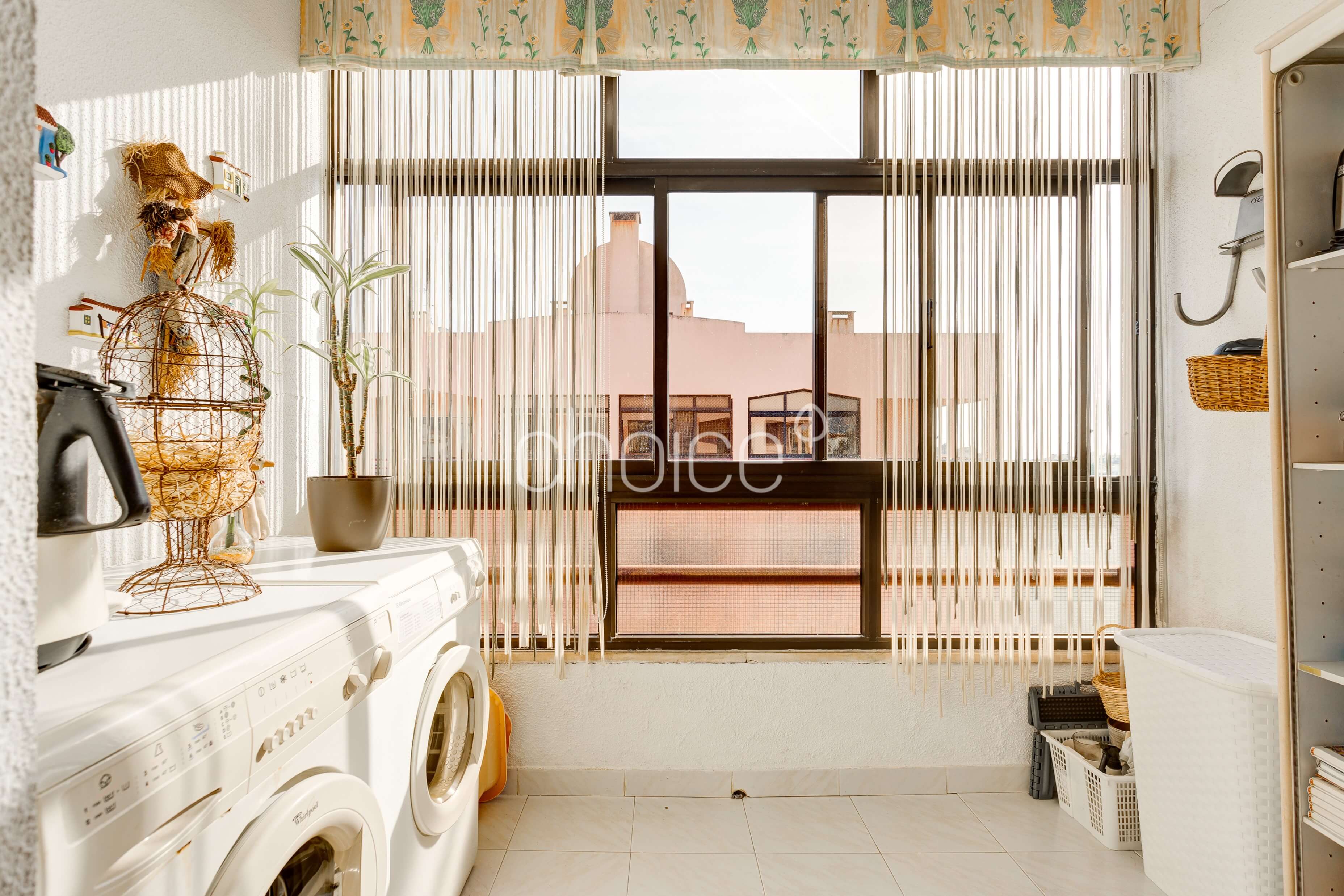 3 bedroom flat I Bairro do Rosário I sea view I balconies I lift