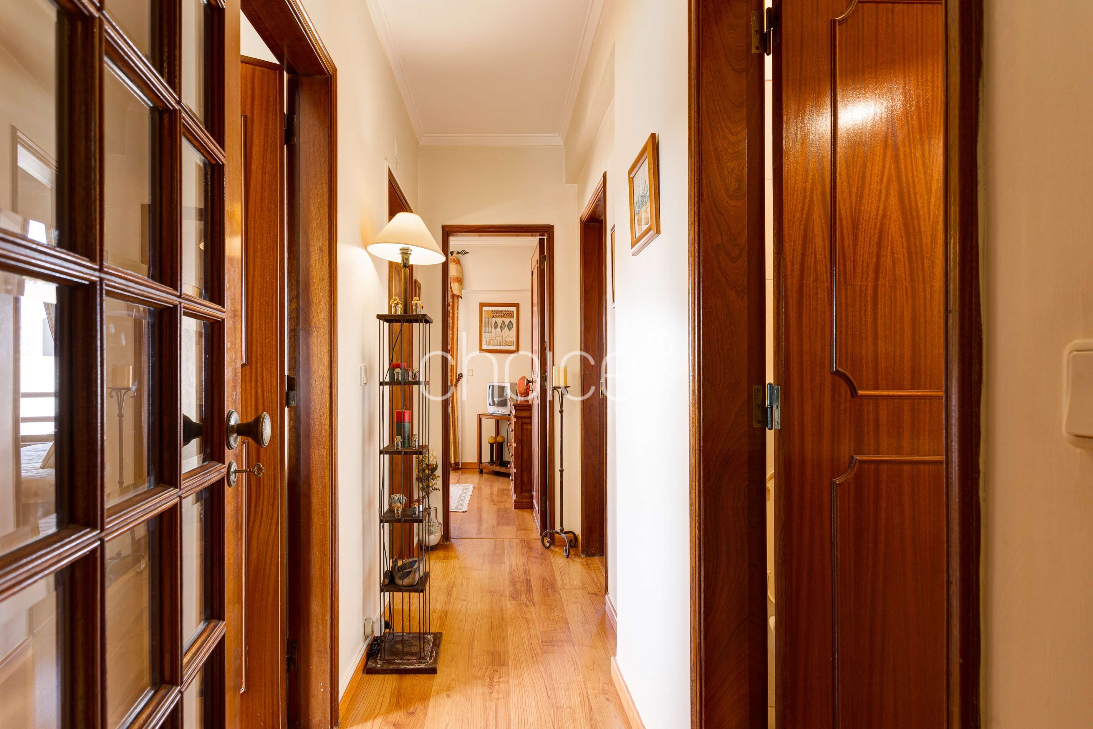 3 bedroom flat I Bairro do Rosário I sea view I balconies I lift