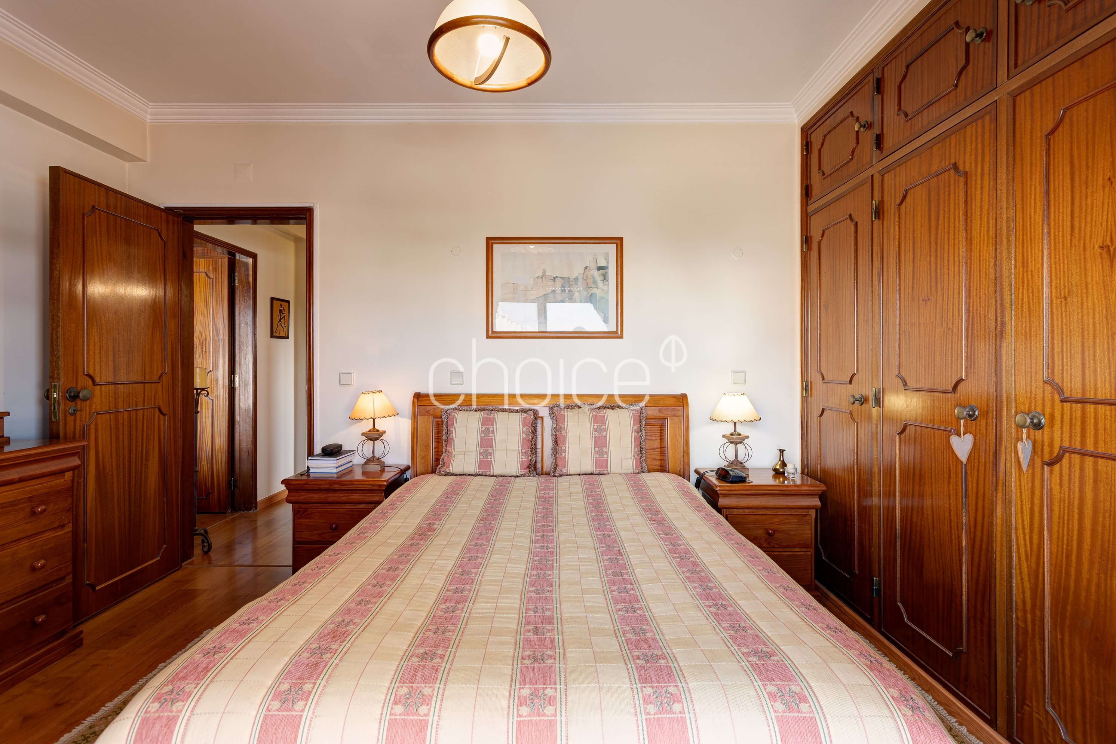 3 bedroom flat I Bairro do Rosário I sea view I balconies I lift