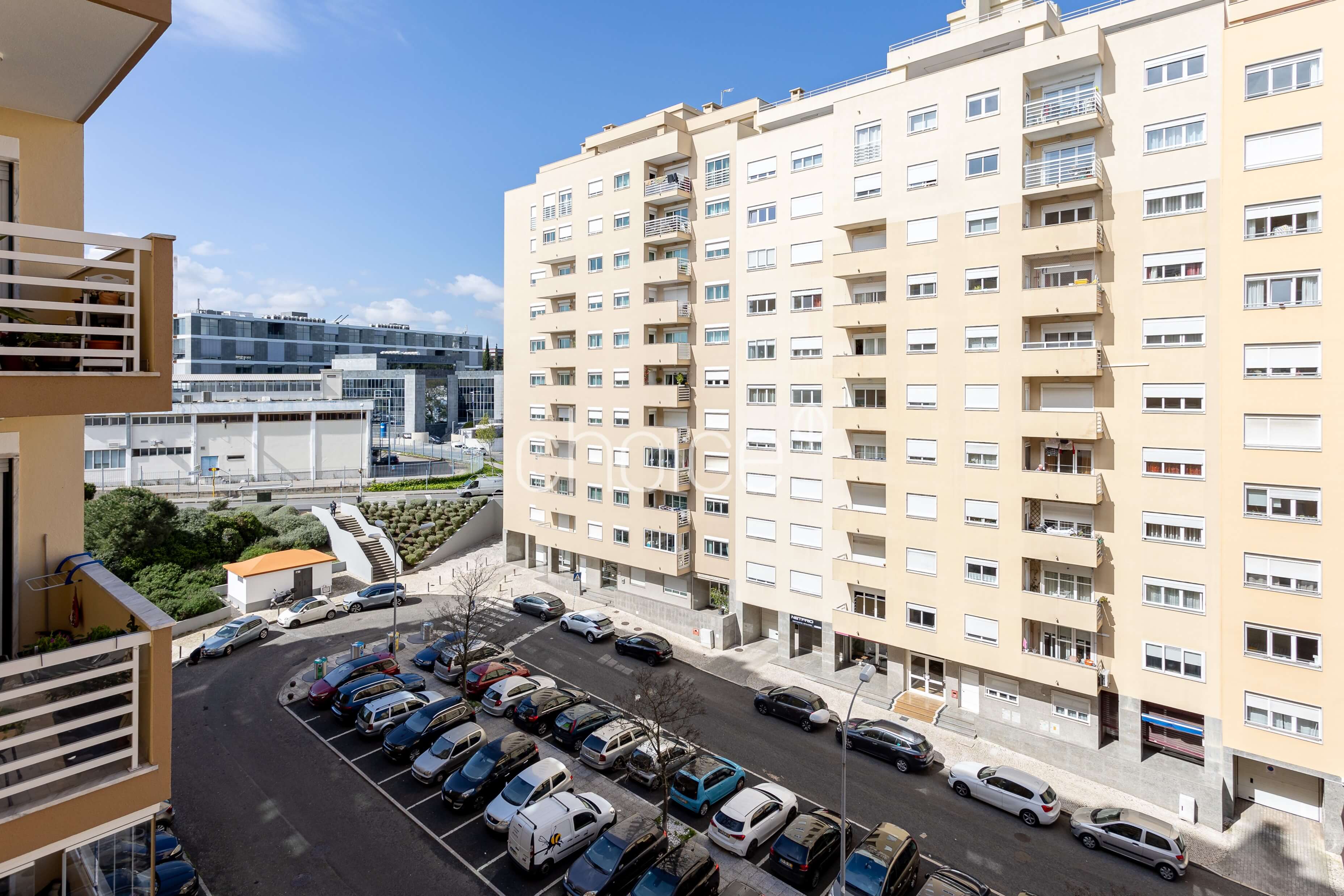 2-bedr. flat l Nova Carnaxide | Lisboa | with lift and garage