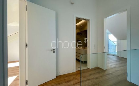 Fantástica moradia de tipologia T2  terraço, piscina e garagem l Parque das Nações