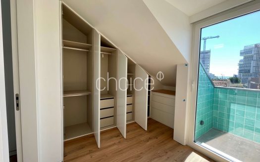 Fantástica moradia de tipologia T2  terraço, piscina e garagem l Parque das Nações