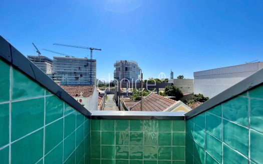 Fantástica moradia de tipologia T2  terraço, piscina e garagem l Parque das Nações