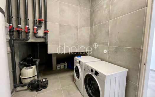 Fantástica moradia de tipologia T2  terraço, piscina e garagem l Parque das Nações